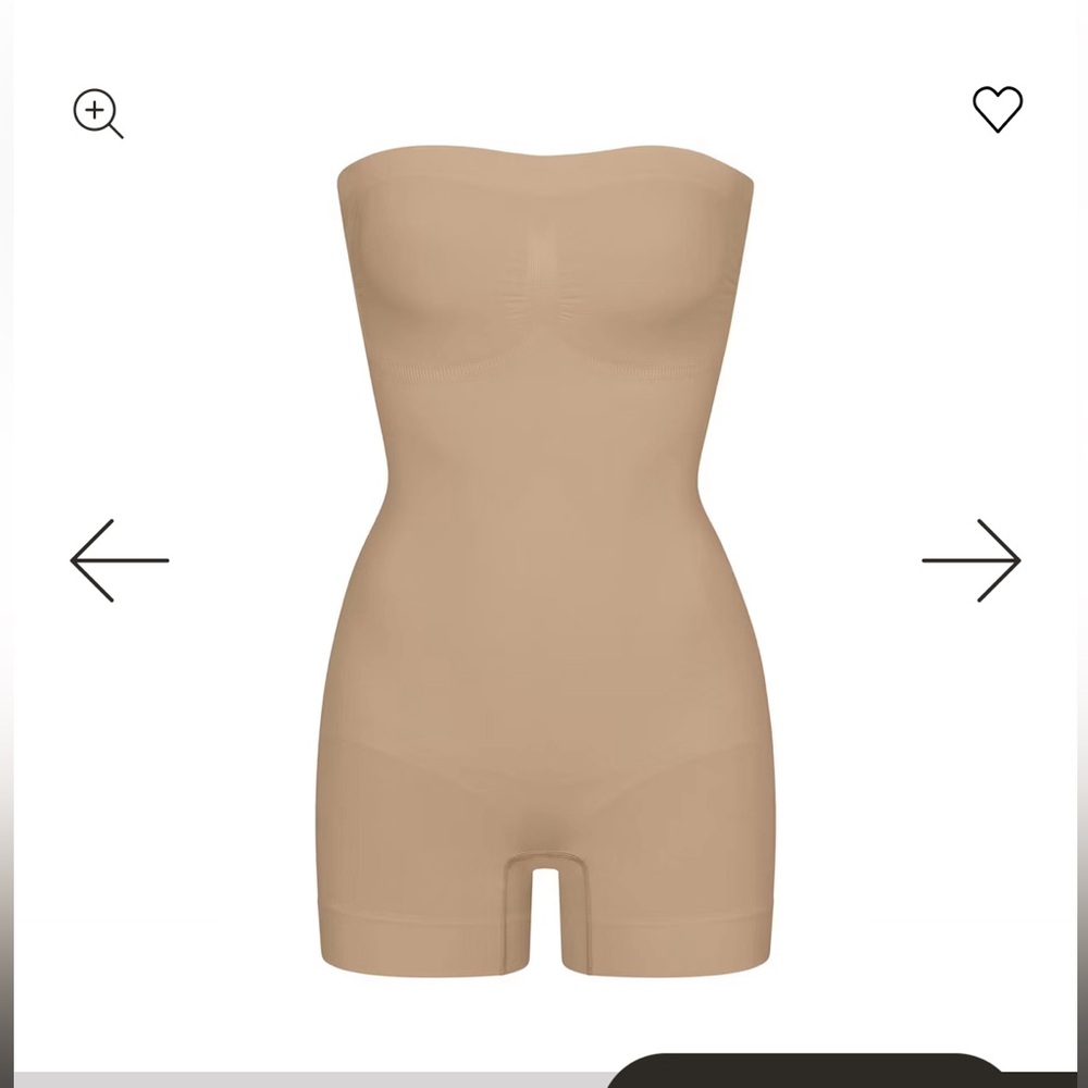 SKIMS Strapless Shortie Bodysuit
